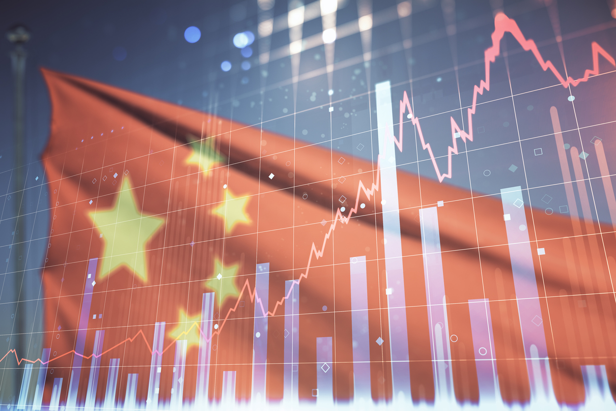 https://www.istockphoto.com/es/foto/multiexposición-de-la-interfaz-de-gráfico-financiero-abstracto-virtual-en-la-bandera-gm1322520591-408465327